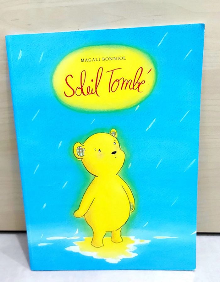 🌺 Livre (école des loisirs) : Soleil tombé