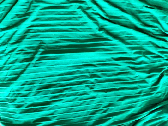 Haut plissé vert - photo numéro 4