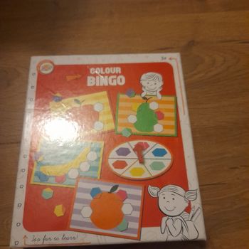 Jeu bingo couleur