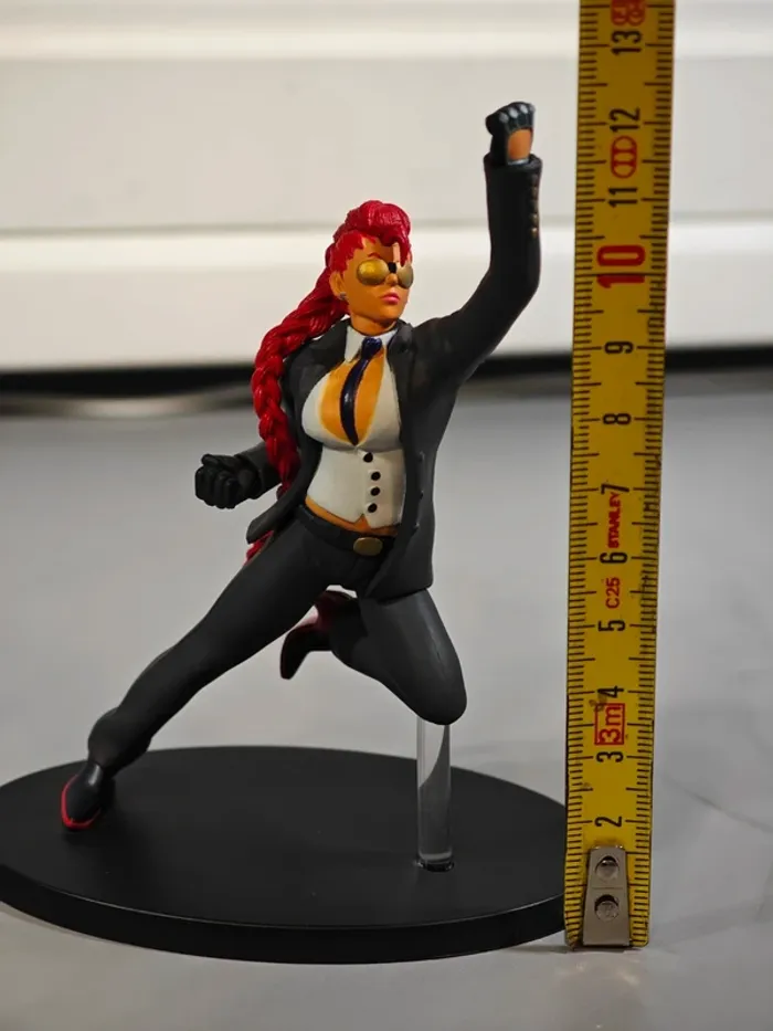 Figurine Street Fighter : C.Viper officielle Capcom 12cm sans boîte - photo numéro 7