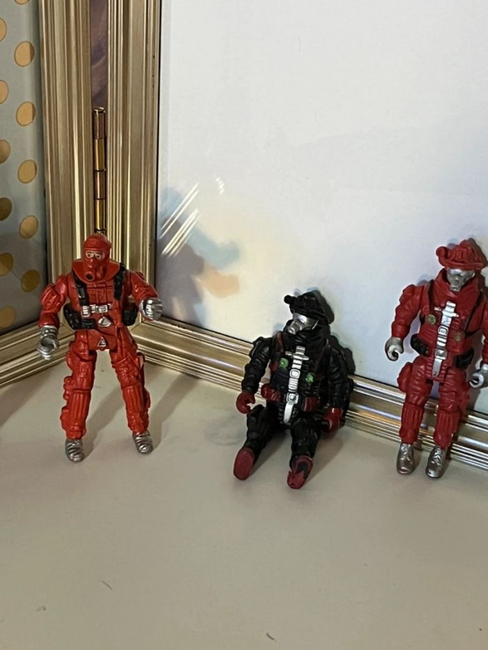 Lot de personnages pompiers / militaires - photo numéro 3