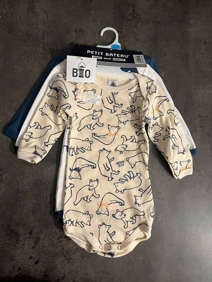 Lot de 3 bodies petit bateau(6 mois)