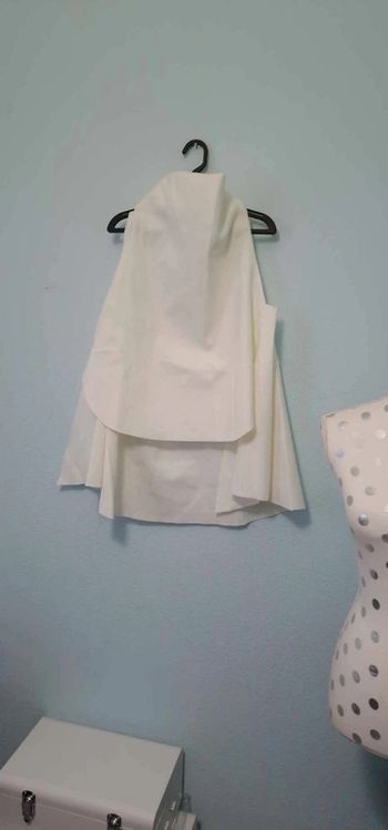 Pull sans manche longue dernière