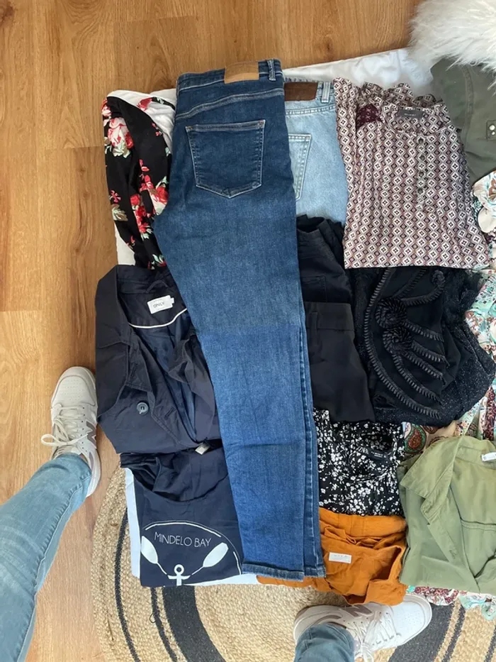 Lot vêtement femme 18 pièces taille 40-42 - photo numéro 4
