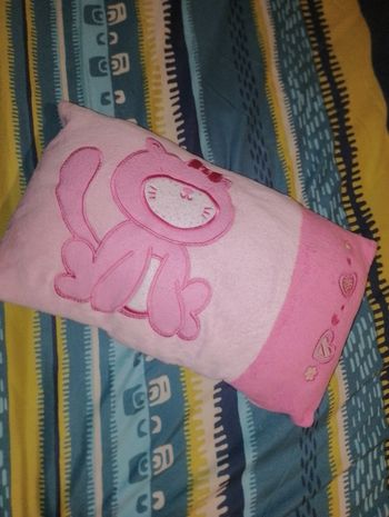 Coussin chat rose