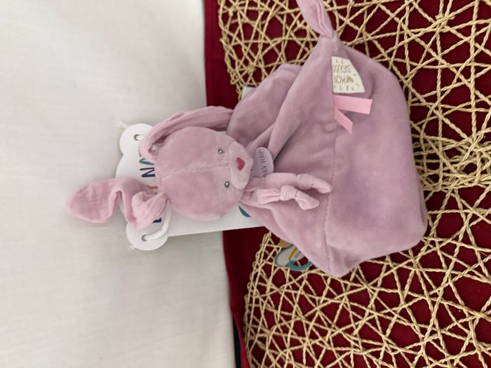 Doudou plat lapin Lili Cassis Baby Nat - photo numéro 2