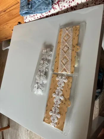 Bandeau  blanc bébé -fille