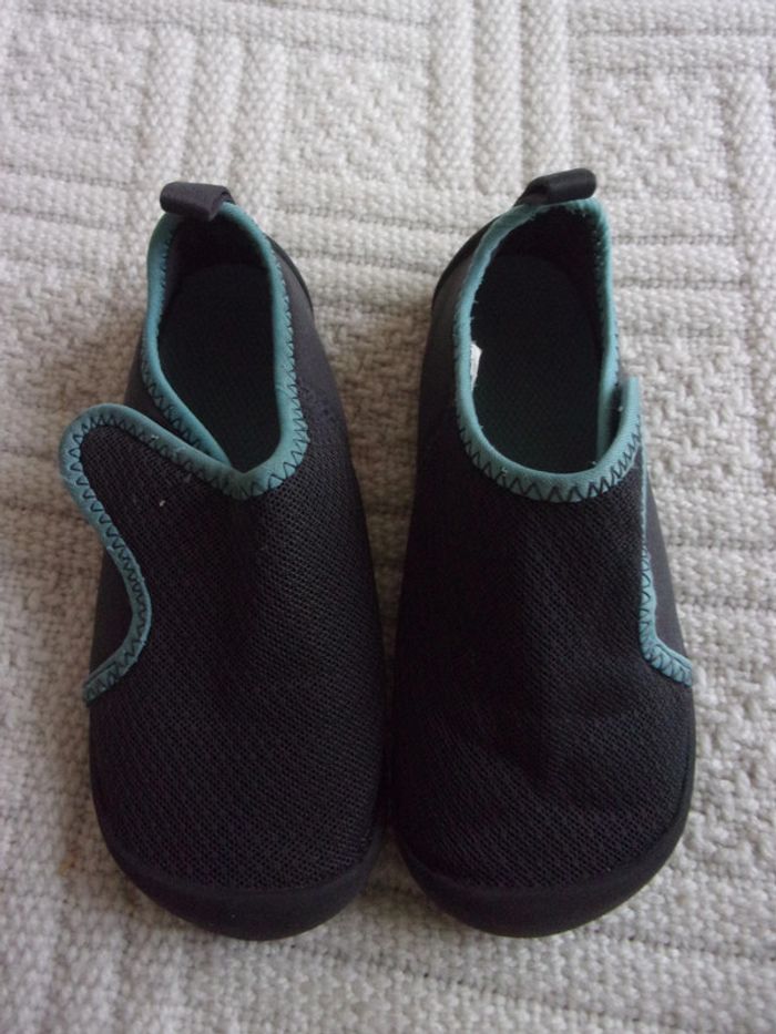 chaussons Décathlon taille 27/28