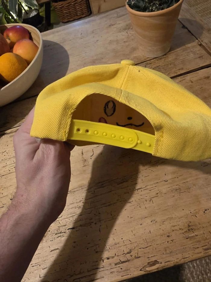 Casquette Pikachu Jaune – L’Accessoire Parfait pour les Fans de Pokémon ! - photo numéro 3
