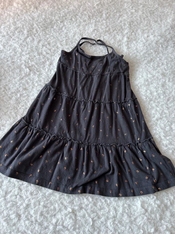 Robe d’été 8 ans noir et doré