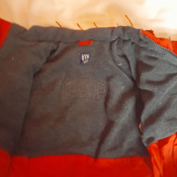 Petit anorak gap 6/12 mois - photo numéro 3