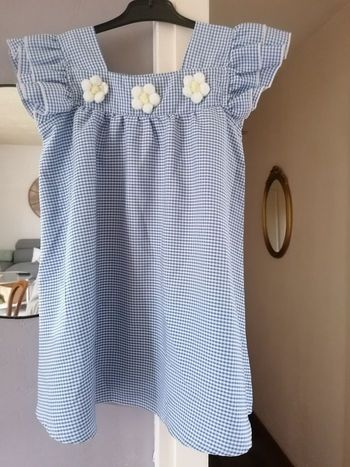 C'est réservé Robe 4ans fluide, vichy bleu et blanc 