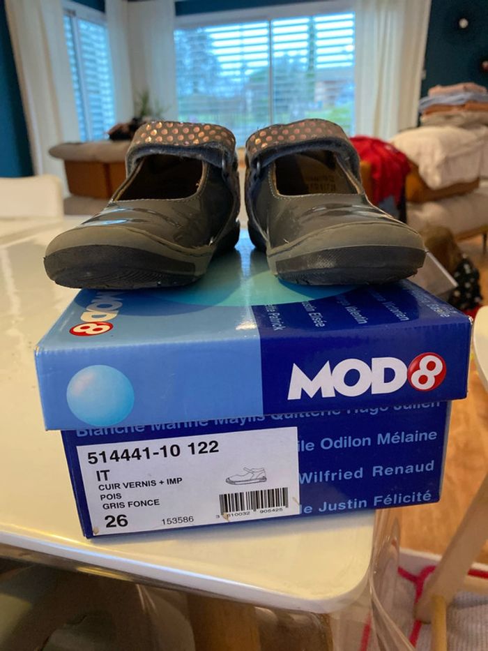 Chaussures mod 8 pointure 26 - photo numéro 3