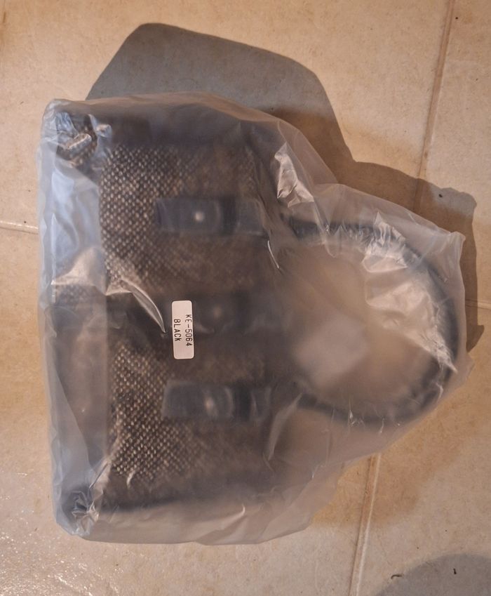 Sac à main tweed jamais utilisé - photo numéro 10