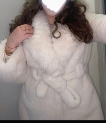 Manteau fausse fourrure 