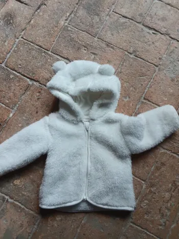 🌹petit manteau Primark 0/3 mois 🌹