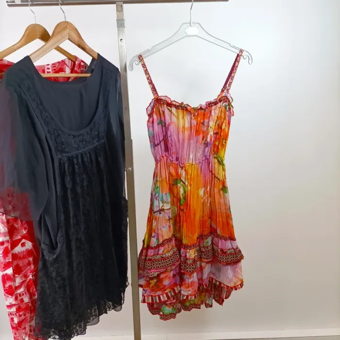 5 robes taille M très bon état lot LOT020 - photo numéro 4