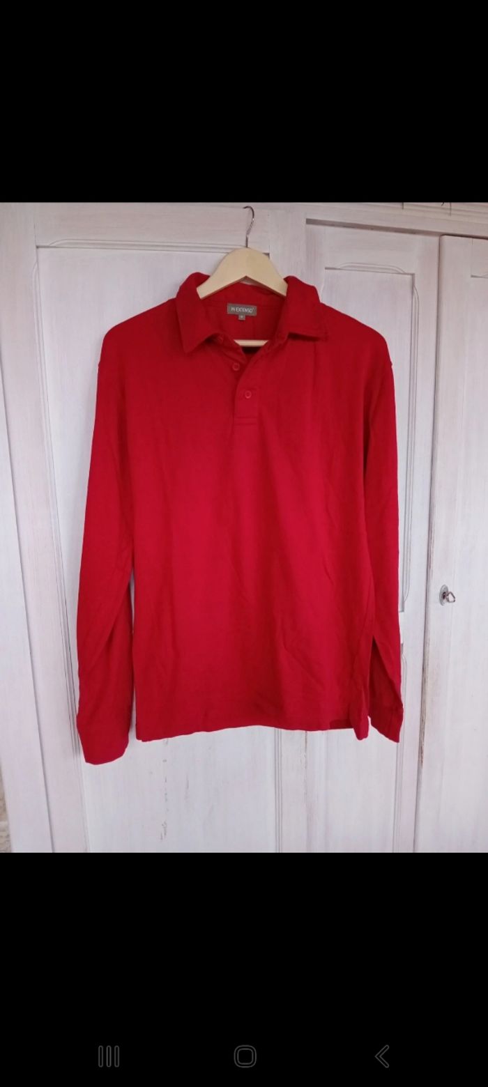 Polo rouge