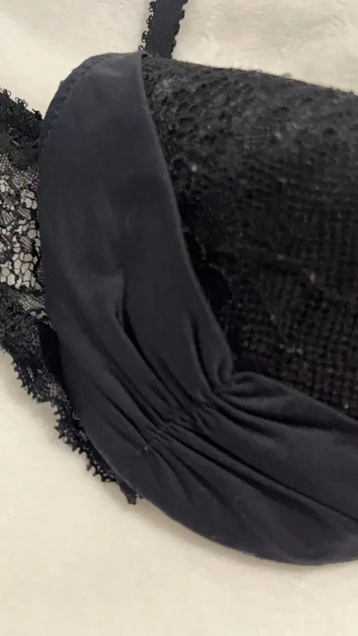 Soutient gorge noir dentelle, satin et strass - photo numéro 5