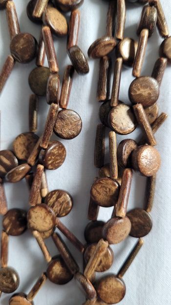 Collier 6 rangs neuf