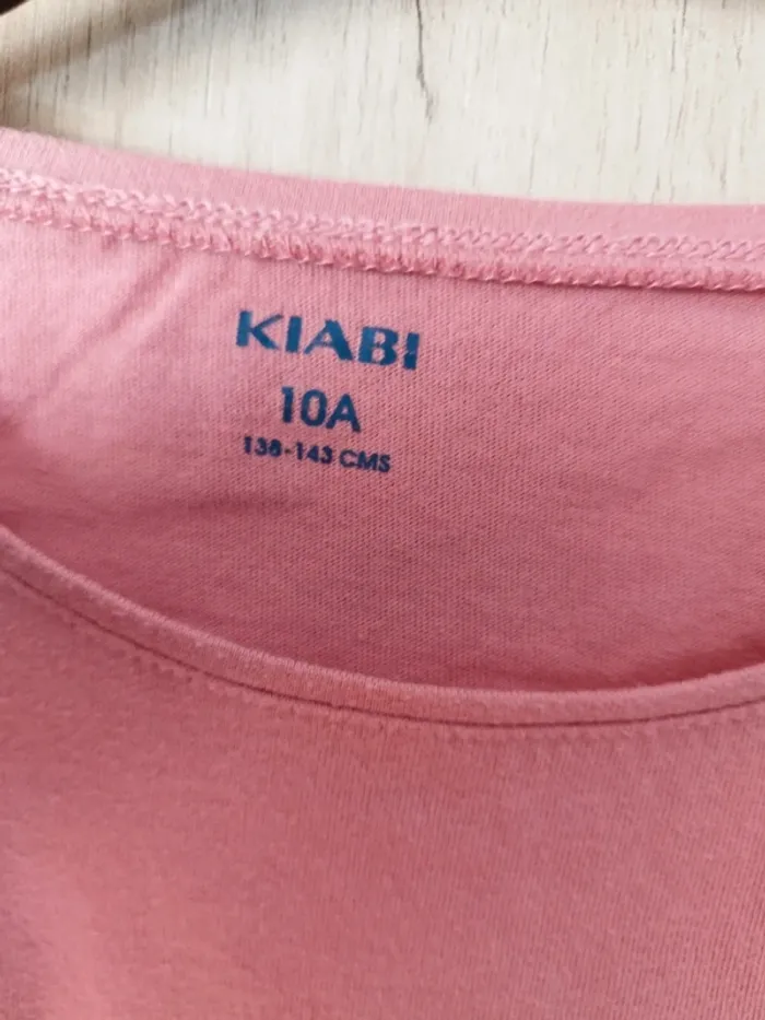 🔴Tee shirt taille 10 ans - photo numéro 3
