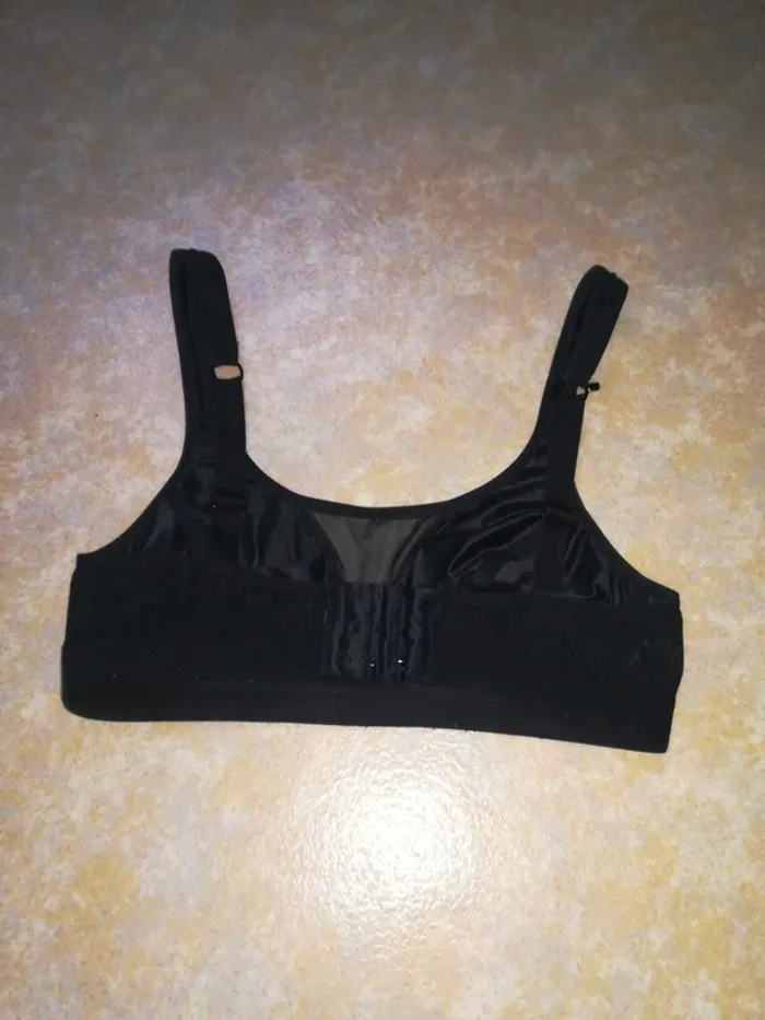 Brassière de sport noire, 90b, Tex - photo numéro 2