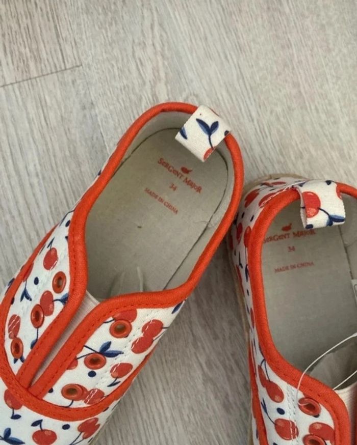 Chaussures espadrilles, sergent Major, taille 34 Neuf Fermeture sans lacets, élastique devant - photo numéro 3