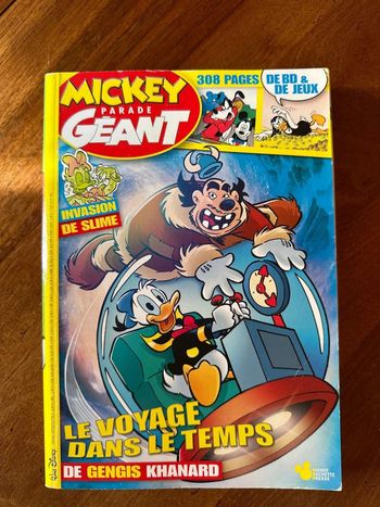 BD Mickey parade géant 369