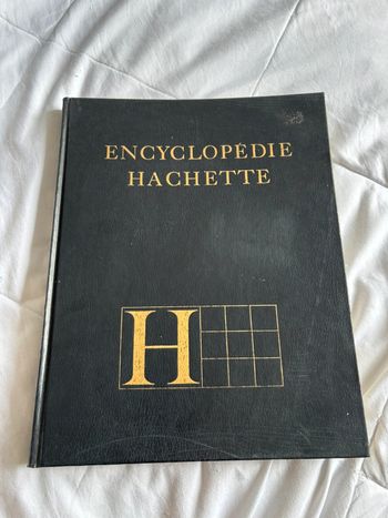 Encyclopédie hachette générale annuel 1995 événements de l’année 1994 collection vintage 90s
