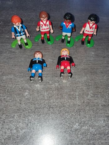 Personnages playmobil footballeur