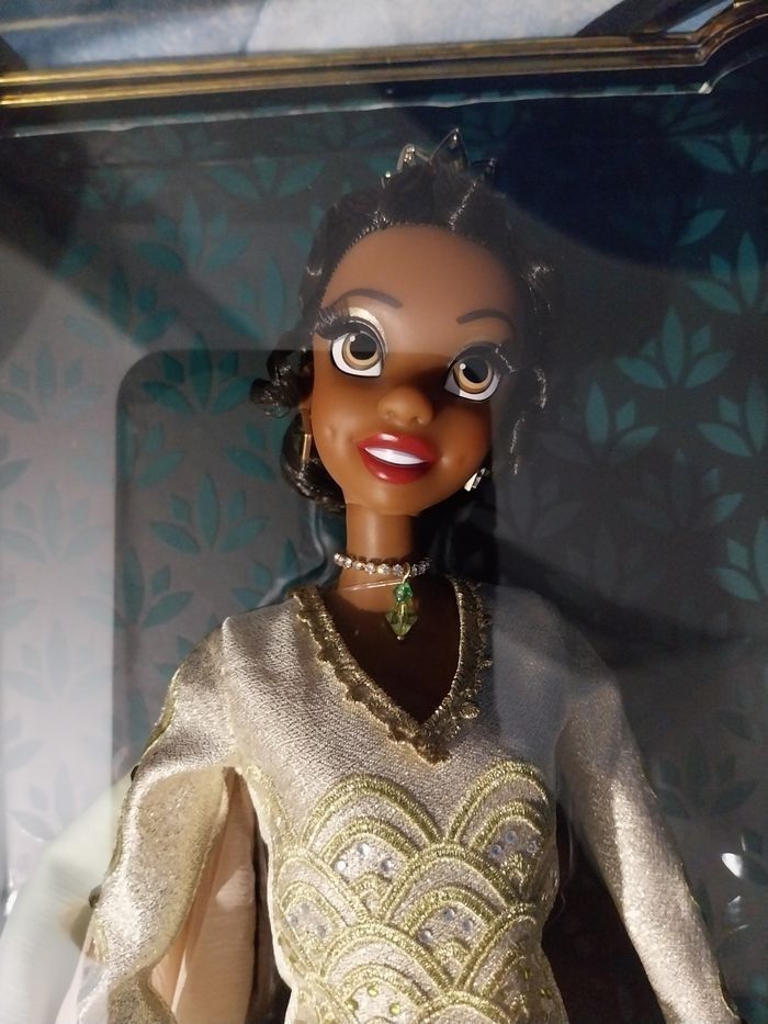 Poupée Tiana Disney Parc 2024 en édition limitée Bayou Adventure - photo numéro 6
