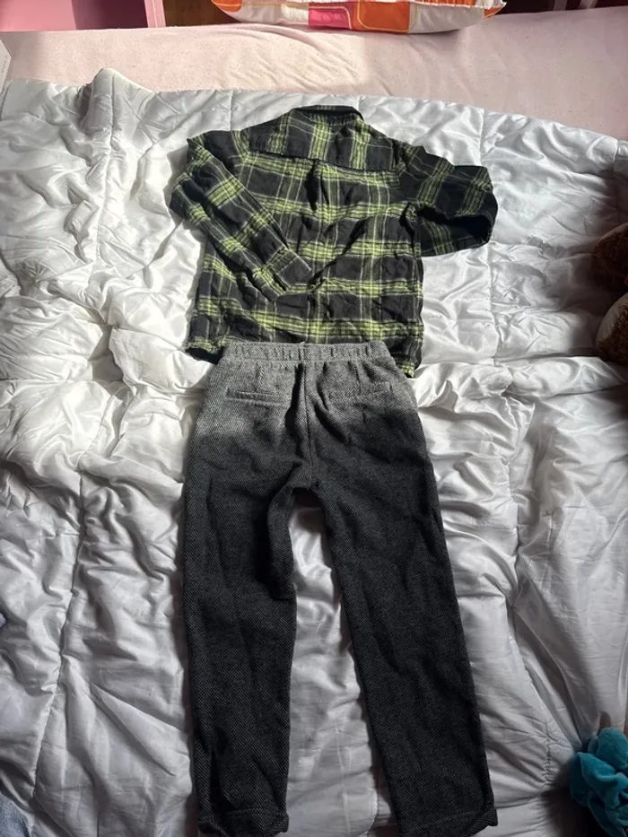 Joli ensemble pantalon + chemise taille 8 ans - photo numéro 7