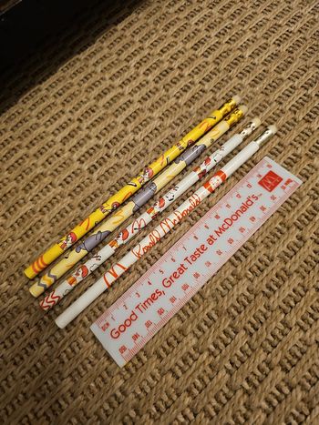 Crayons papier McDonald's vintages