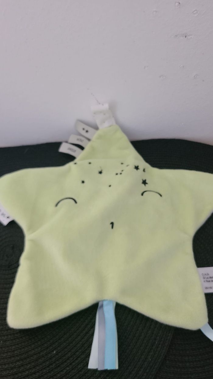 Doudou CAD Distri Center plat étoile Dodo mini amour en or - photo numéro 2