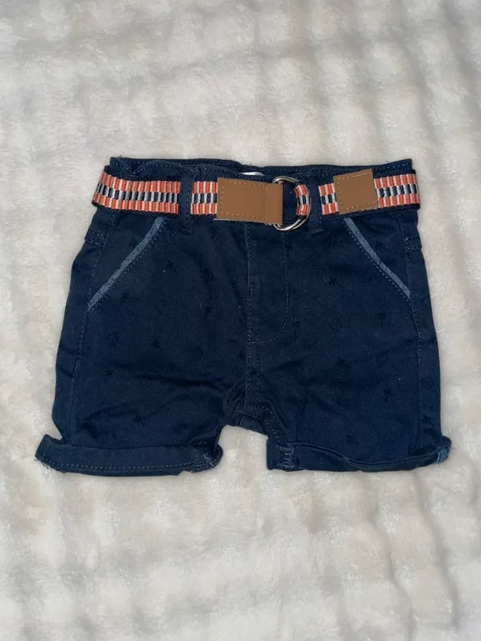 Short 6 mois