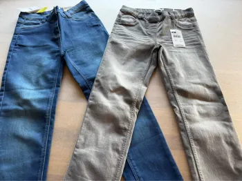 Lot 2 pantalons neufs Gémo 12 ans