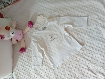 Tshirt ML neuf 3mois 🤍🐣