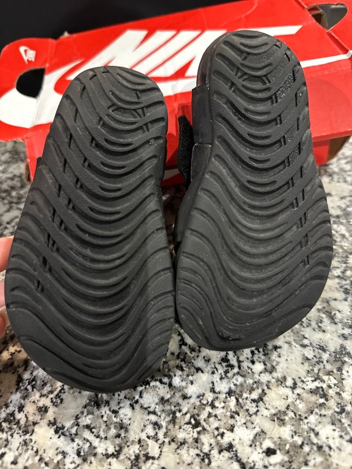 Sandales Nike Bébé - photo numéro 3