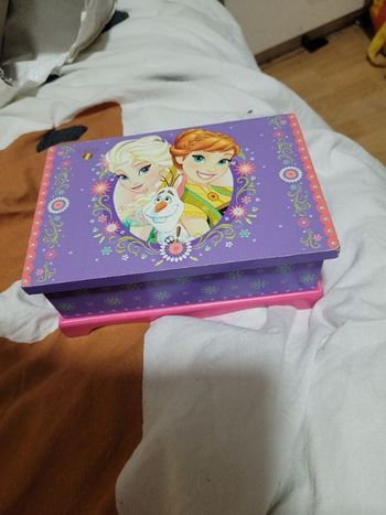 Boite a bijoux reine des neiges