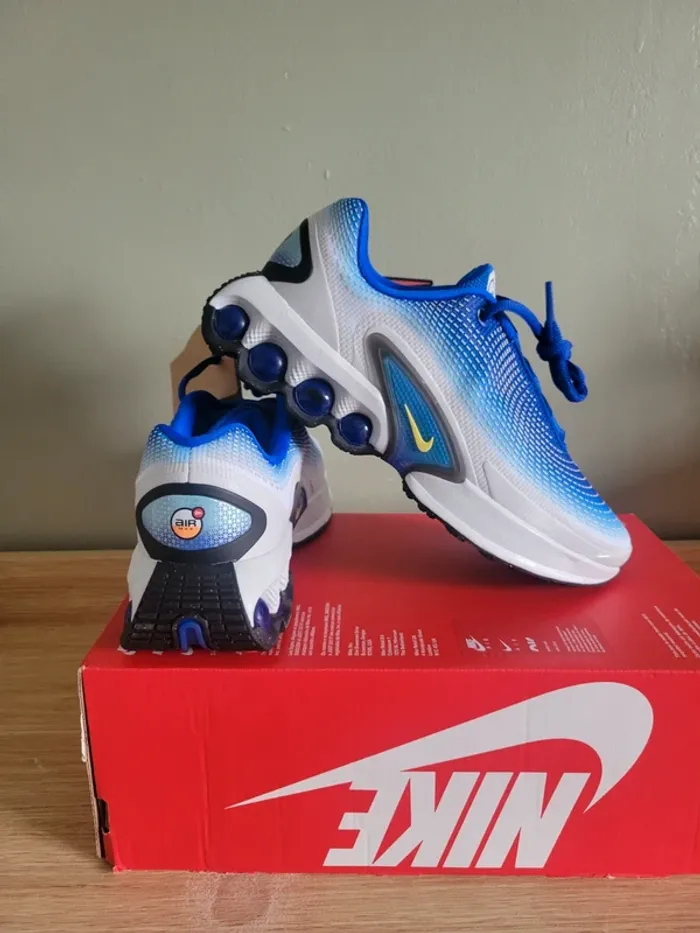 Nike Dn T38,5 GS 100% Authentique - photo numéro 3