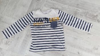 Tee-shirt manches longues Taille 6 ans