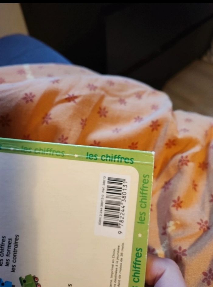 Livre cartonné sur les chiffres - photo numéro 2