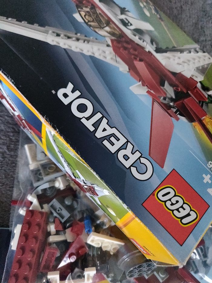 Lego creator 3 en 1 7 ans et plus complet 31086 - photo numéro 3