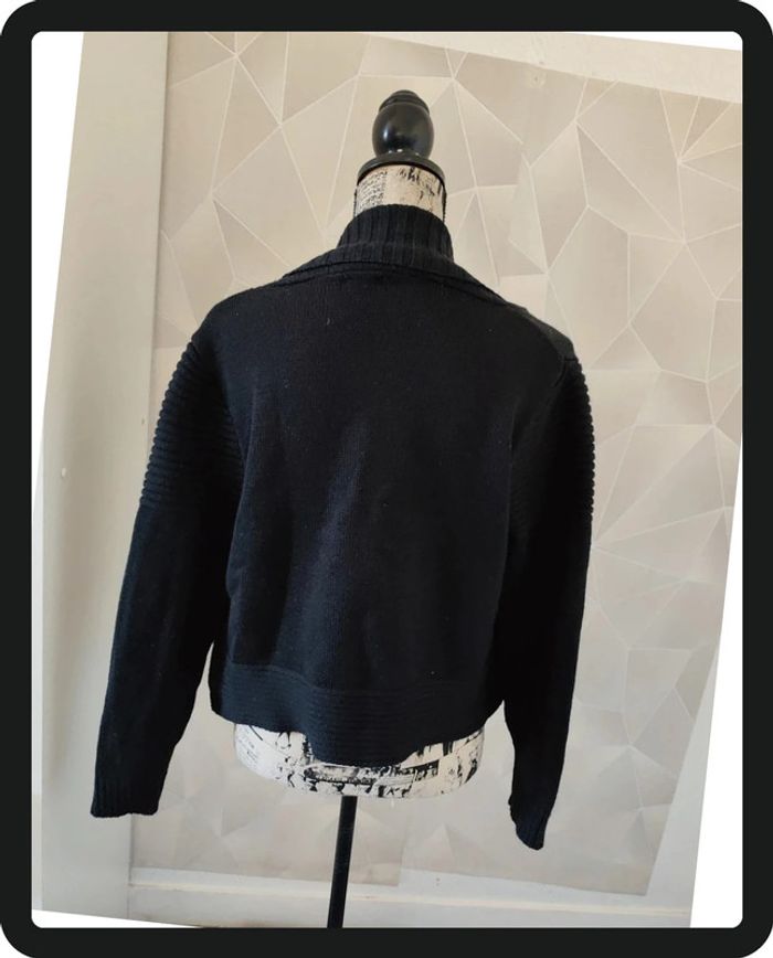 Gilet noir - photo numéro 4
