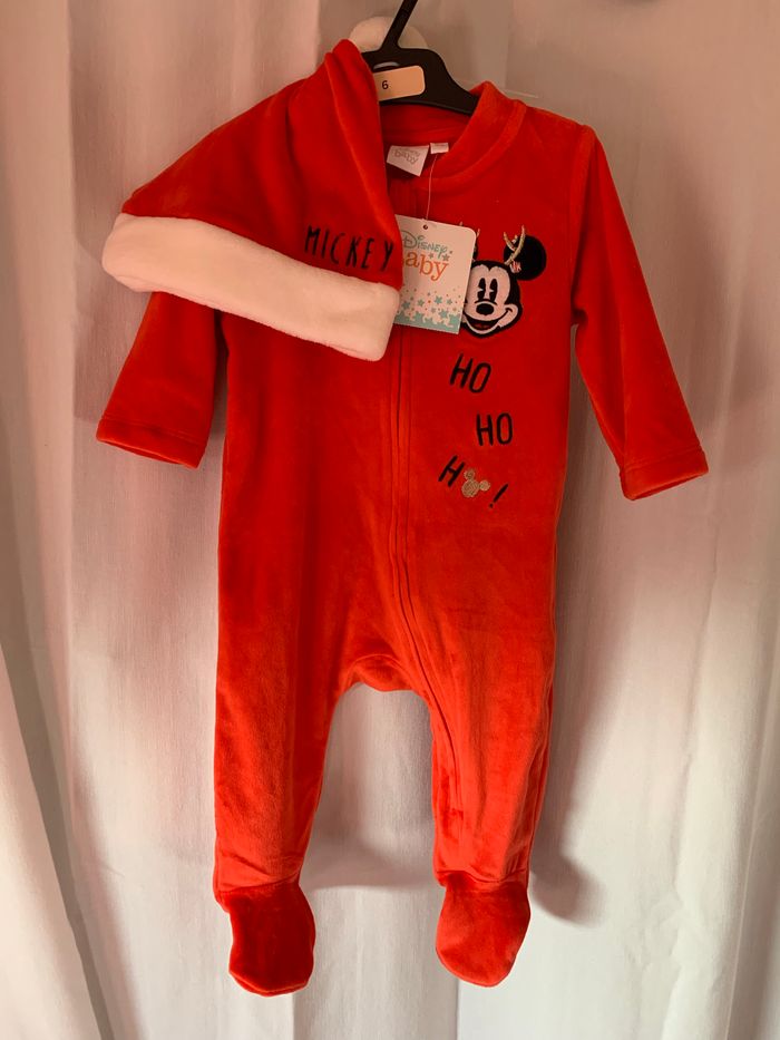 Ensemble Grenouillère et Bonnet Mickey Disney Noël taille 6 mois