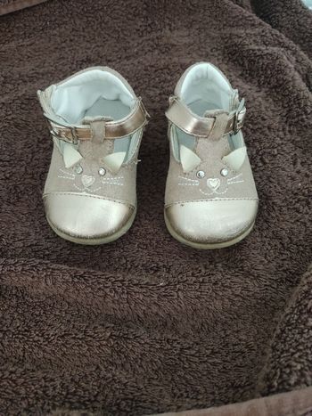 Sandales fille taille 19