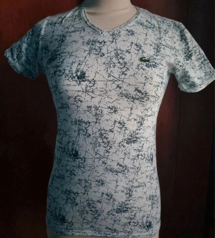 T-shirt blanc à motifs taille S Lacoste - photo numéro 2