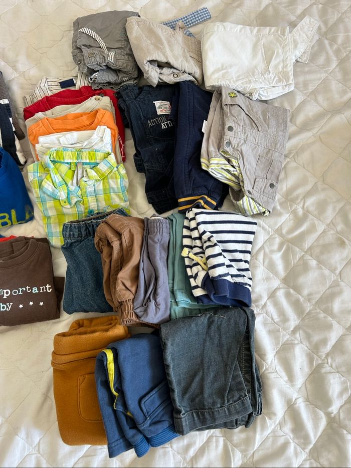 Lot de 33 vêtements garçon taille 6 mois - photo numéro 2