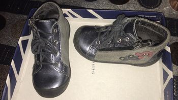 Chaussures en cuir t23