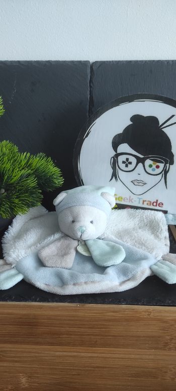 doudou ours baby nat blanc vert bleu rayé beige marron layette bonnet rond Bn010